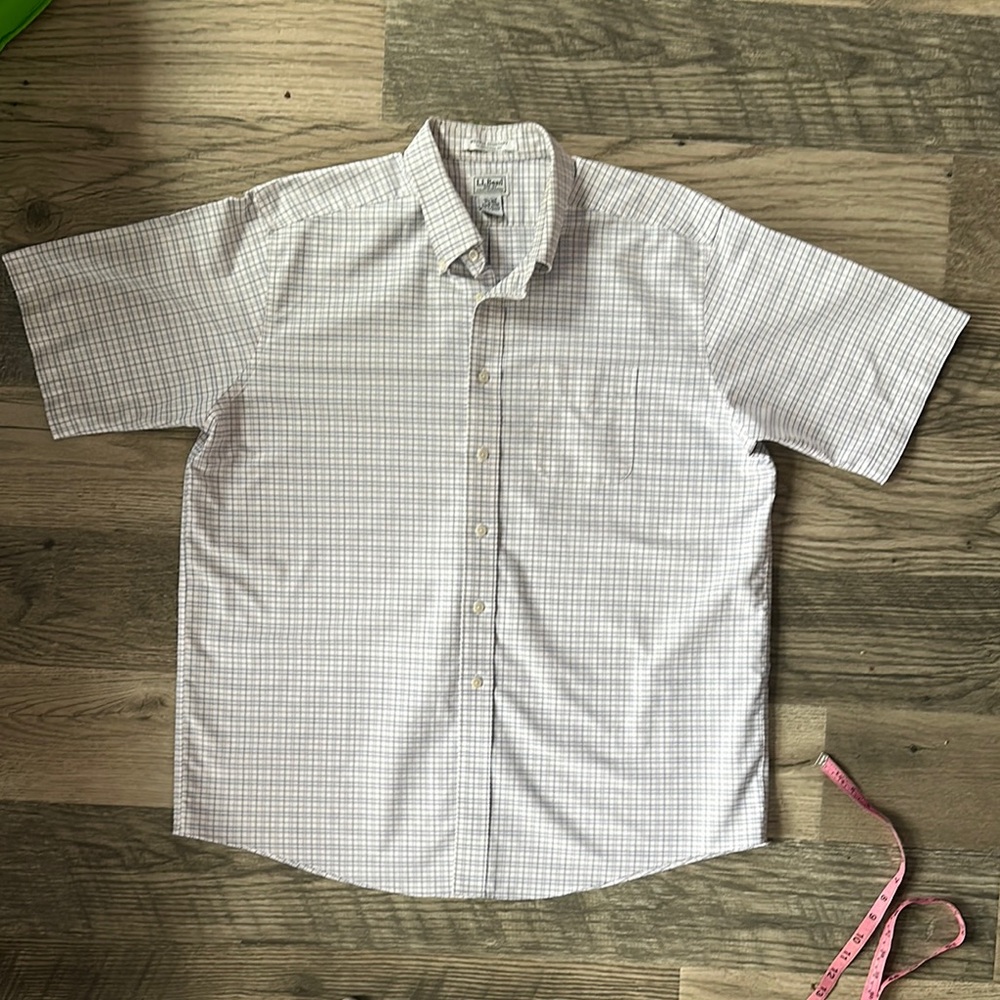 LL‎ Bean button front Men's White Checkered Shirt neck size 17.5”